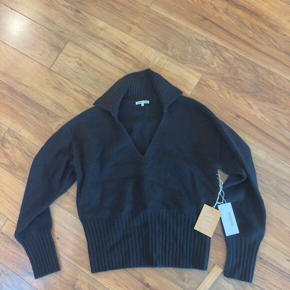 NWT reformation beckie cashmere collared sweater in black - Picture 3 of 4